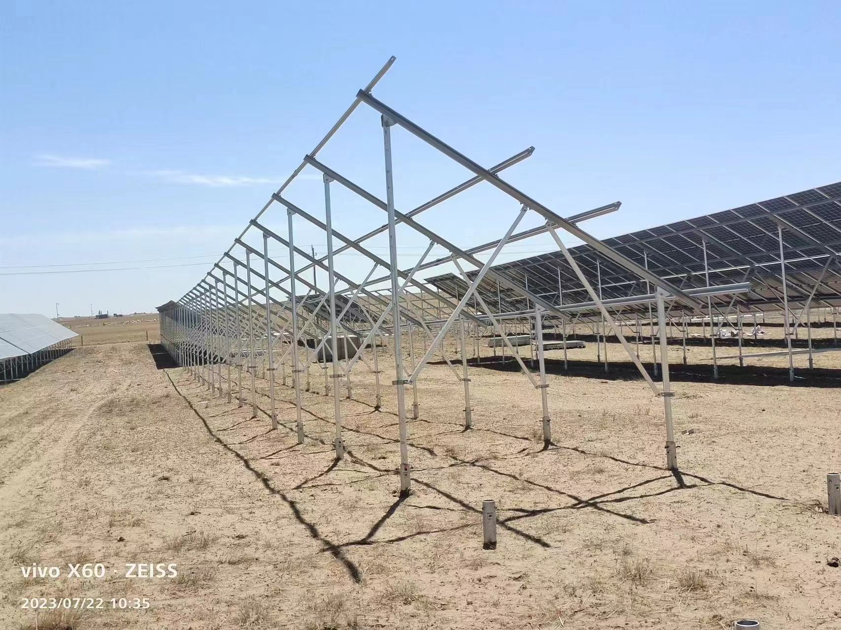 Componentes de alumínio em sistemas solares na Polônia em 2022