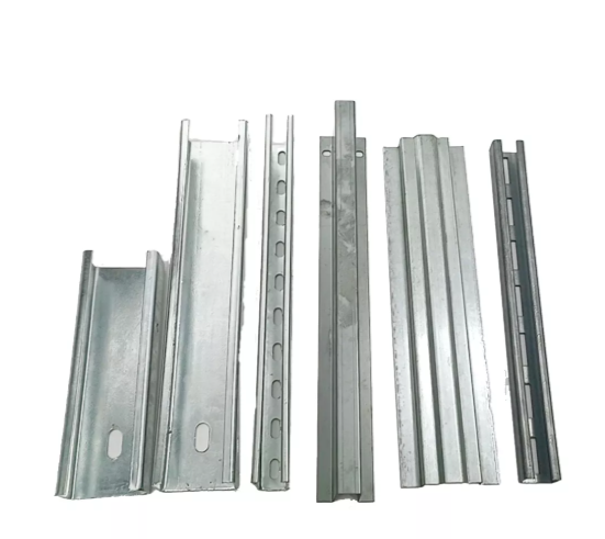 Guia final para canais U de aço inoxidável: tipos, usos e dicas