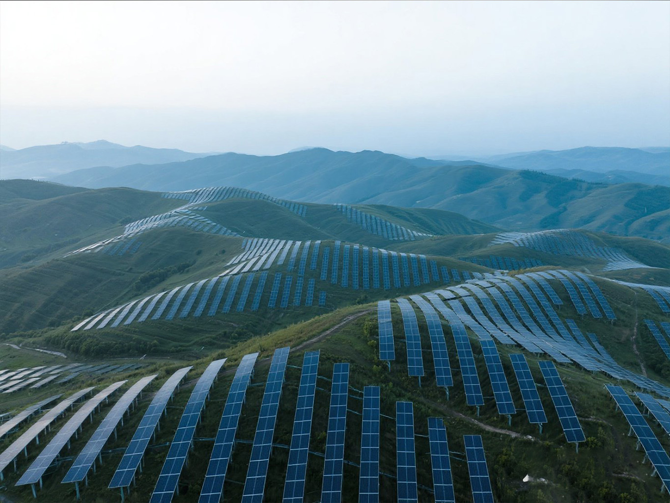 Análise e soluções de problemas de durabilidade para sistemas de estilhagem solares