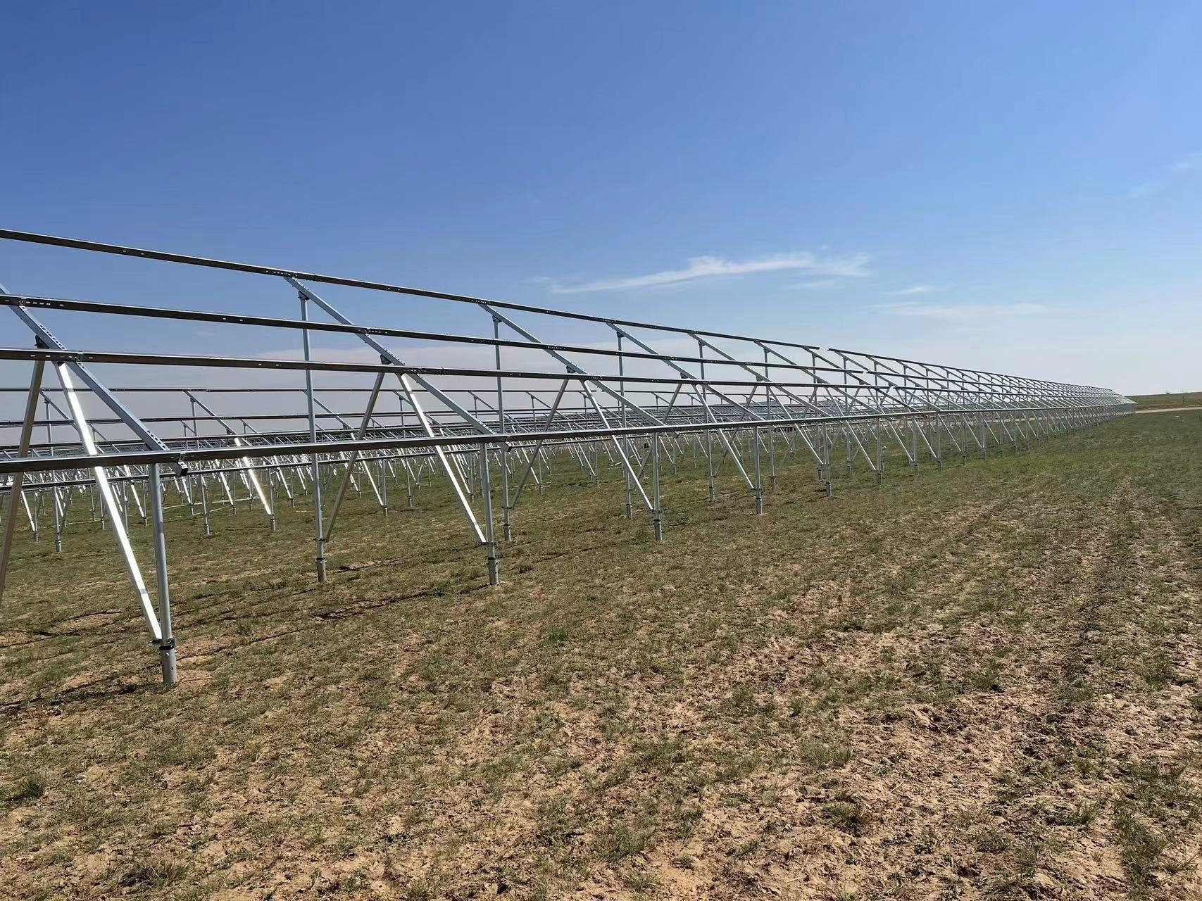 Sistema solar de montagem no solo nos Estados Unidos em 2020